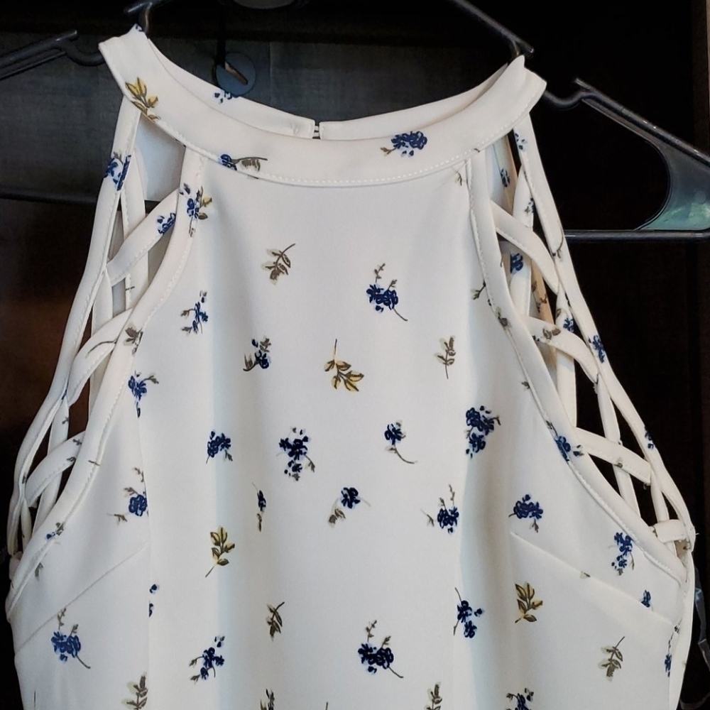 Darling summer dress size 15-17 New - Picture 2 of 5